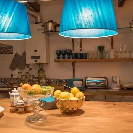 House Babylon With Kitchenette And Garden 3* 托雷拉