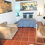House Babylon With Kitchenette And Garden