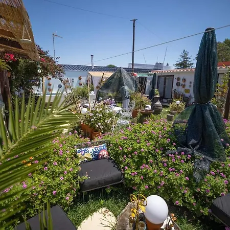 House Babylon With Kitchenette And Garden トレイラ