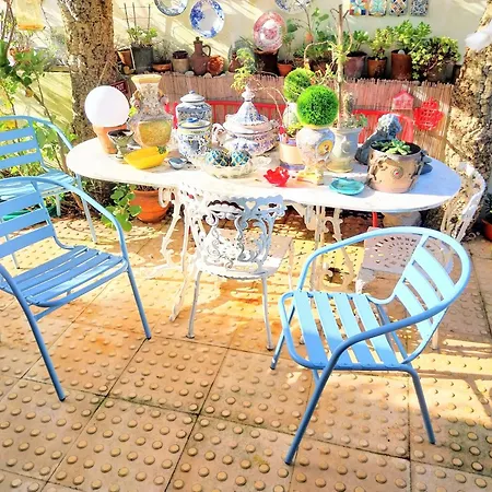 House Babylon With Kitchenette And Garden トレイラ