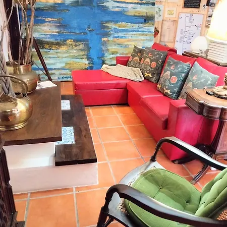 House Babylon With Kitchenette And Garden 3* טוריירה