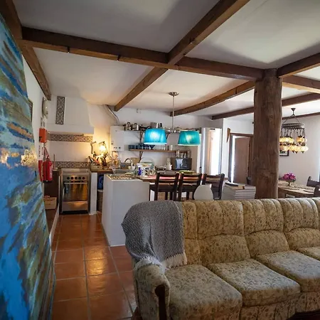 House Babylon With Kitchenette And Garden Casa de hóspedes 4*