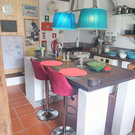 ゲストハウス House Babylon With Kitchenette And Garden 4*